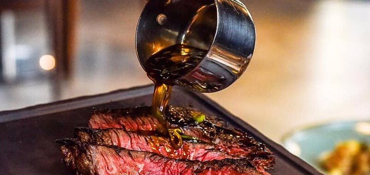 Moo Moo The Wine Bar + Grill